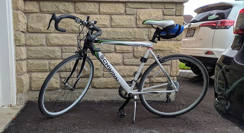 Bicicleta na porta de casa